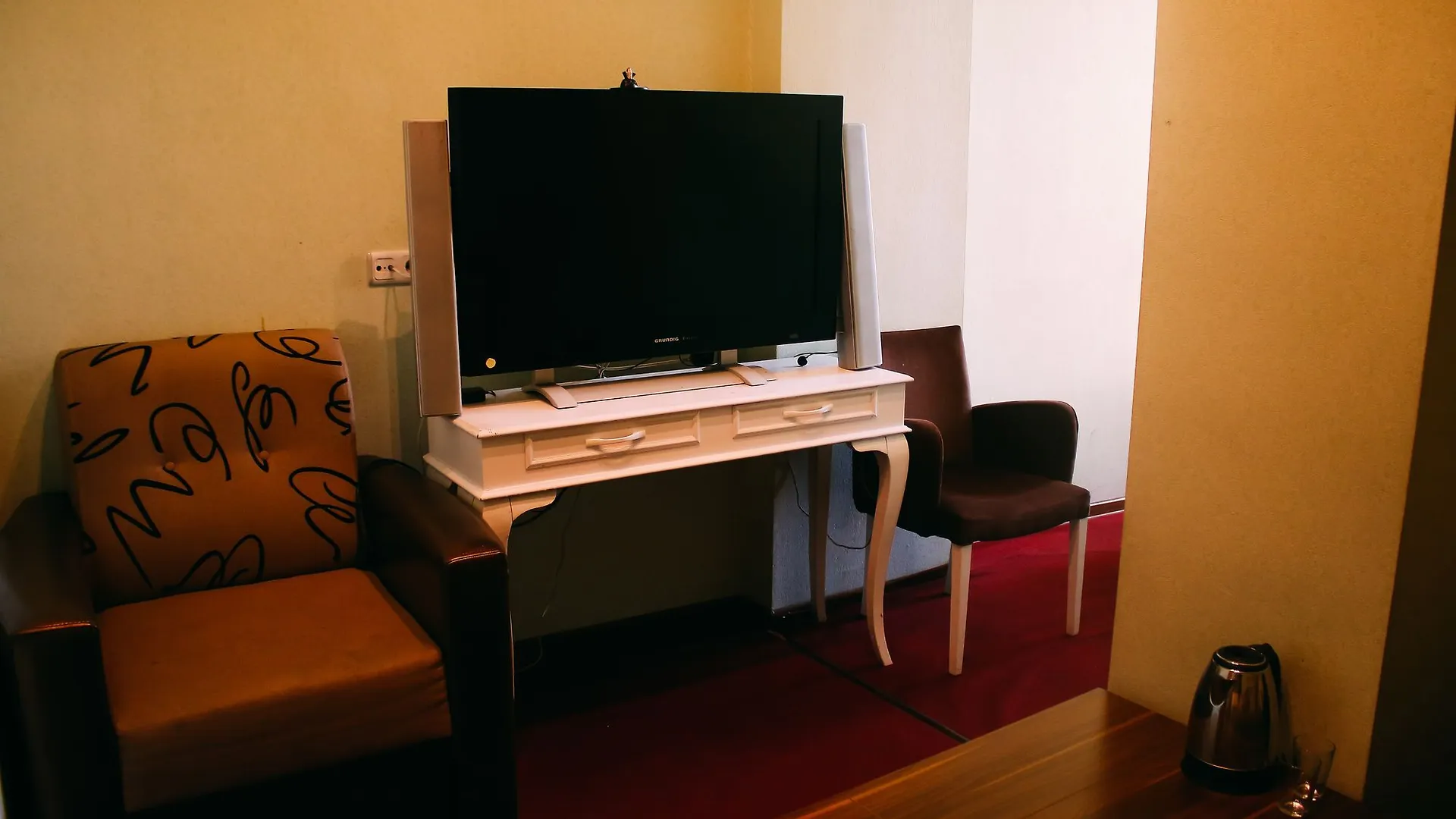 Vecepalace Tbilisi Hotel